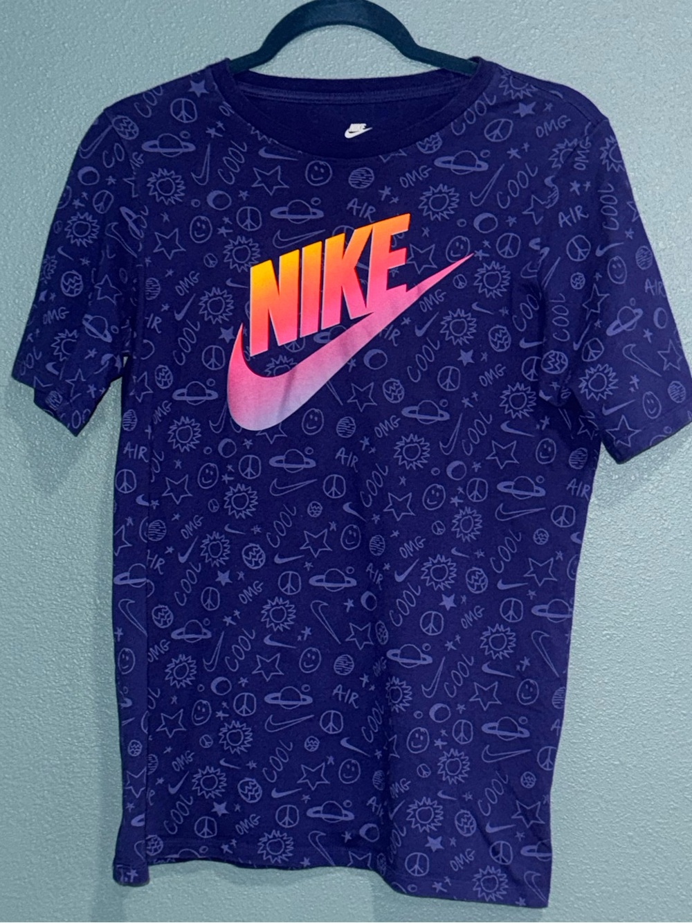 Nike Youth XL All-Over Doodle Print T-Shirt Purple Gradient Swoosh